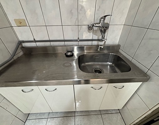 前站商圈獨立大套房有4個對外窗有包網路、第四台 - Image 8