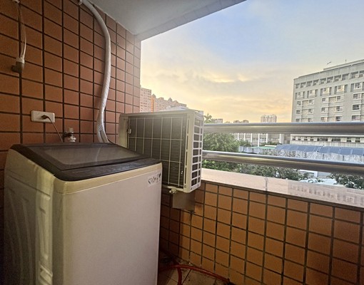 北區漢口曉明儷晶套房一卡皮箱入住~9800元含管 - Image 4