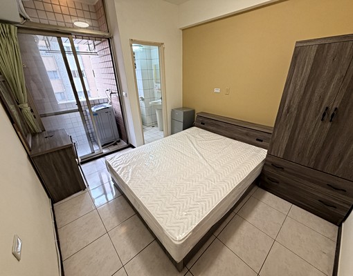 ✨逢甲✨可貓❤雙租補❤台水電❤獨洗曬❤衛浴開窗❤全新洗衣機 - Image 1