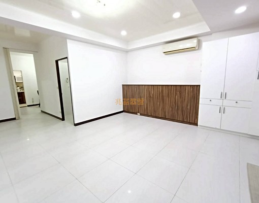 兆基🏠新埔民生捷運站/門口可停車/傢俱齊全 - Image 2