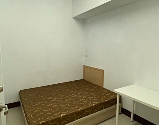 🎀質感空間/租金划算🎀近正義北路/龍門商圈仲介租管勿擾) - Image 5