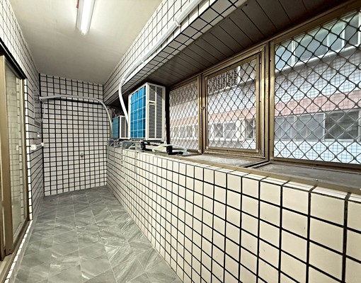 永聚芳鄰溫馨3房車位.可租補.屋況好 - Image 2