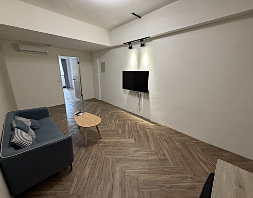 實拍近南清大大遠百稀有可租補可養貓新裝潢一房一廳陽台洗衣機 - Image 4