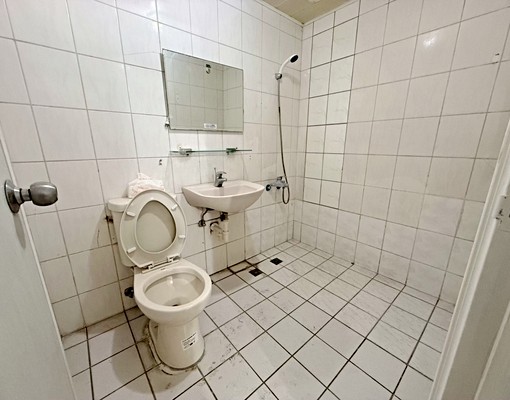 可申請租補|近鳳山國中捷運站|2房1廳家具電全 - Image 13