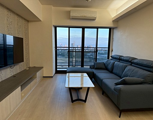 嶺東彩虹城2🍷面七期3房🌈絕美景觀含管理費近精科.工業區 - Image 2