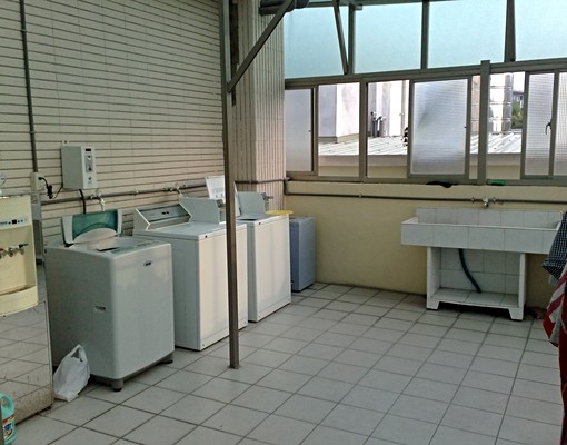 金山金山園區清交大通風採光佳明亮有電梯分離式冷氣可租補報稅 - Image 9