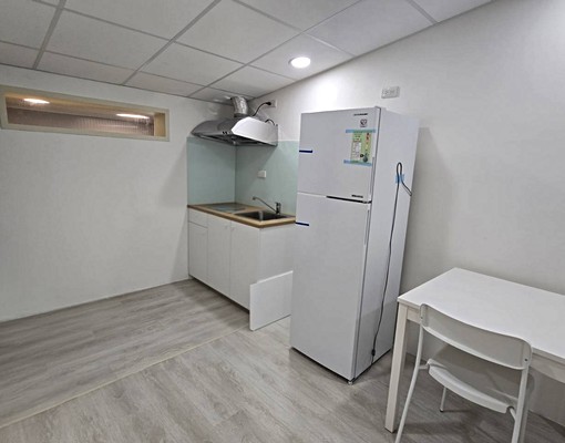 男女皆可⭐五豐街~一年起租~垃圾集中 - Image 3