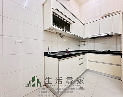 ✓近向上光田醫院✓整棟4房空屋平車✓可租補入戶籍 - Image 6