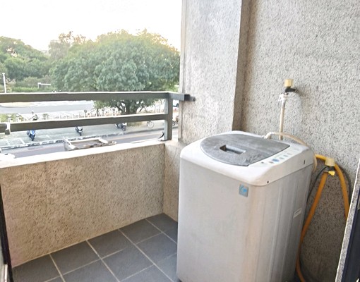 可寵電梯大套房獨立陽台洗衣~可租補騎樓機車位垃圾集中 - Image 5