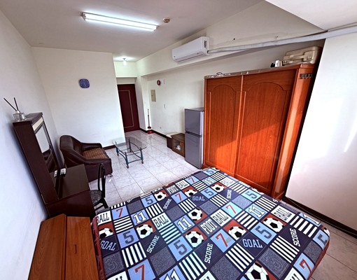 鄰近員林第一市場⭐員林火車站⭐台電獨立套房🔥可租補 - Image 1