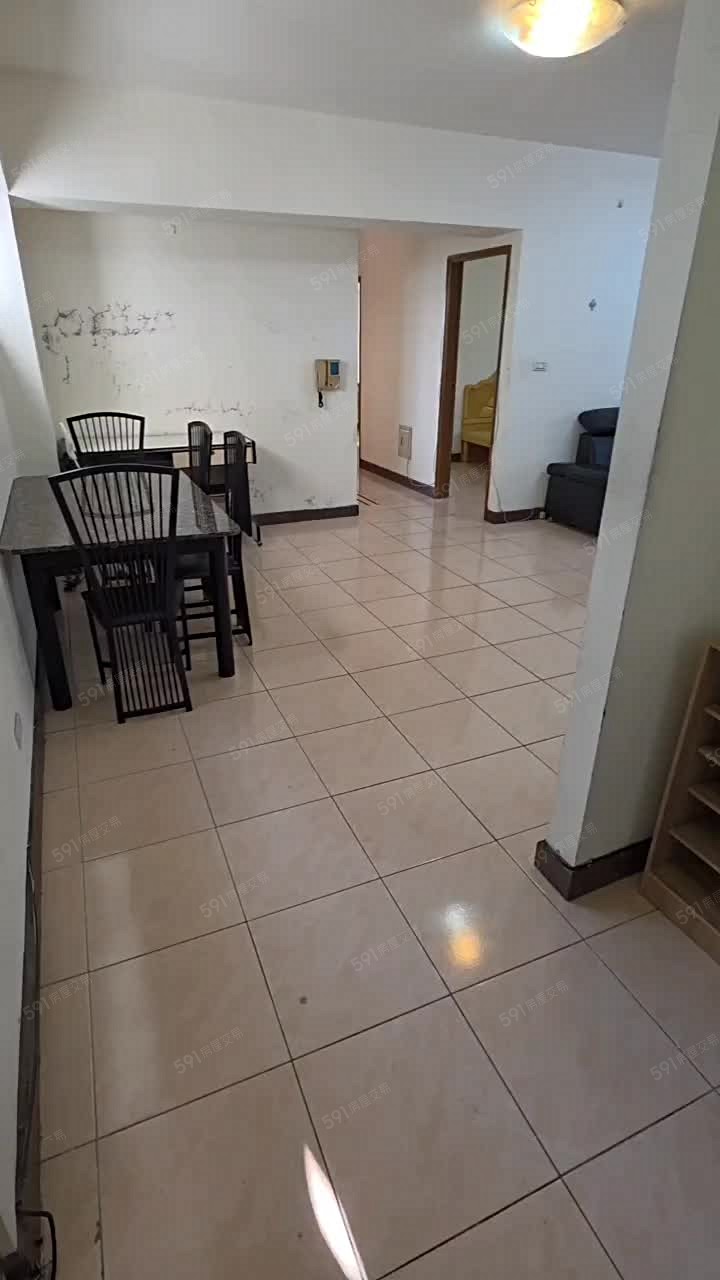 💖大林新城秒殺三房👍平車含管可租補💖 - Image 1