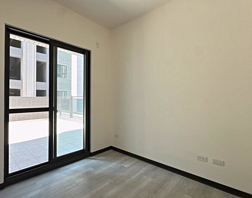 頭家學區三房平車附大露臺|全新未住可租補傢俱可談 - Image 4