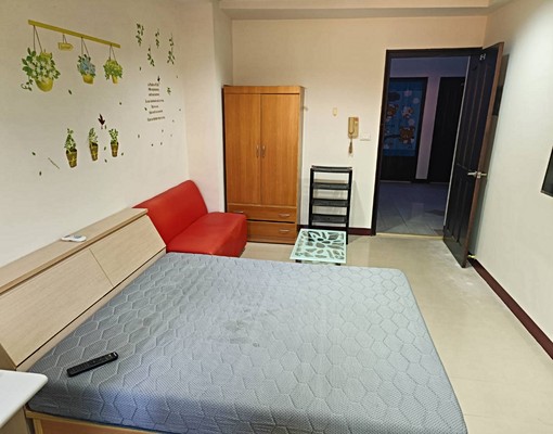 鬧區中~優值電梯套房(可租補) - Image 3