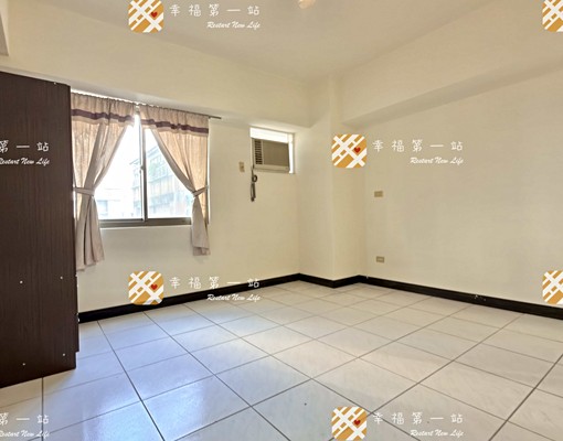 南屯近公益路大三平車稀有釋出 - Image 3