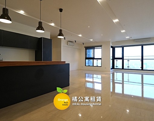 🍊亞灣高質感一品美景泳池空屋四套房含雙平車 - Image 2