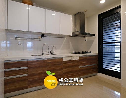 🍊亞灣高質感一品美景泳池空屋四套房含雙平車 - Image 13