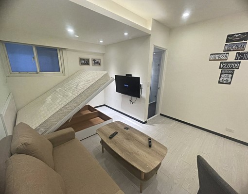 板橋-埔墘商圈-雙租補📌明亮大套房+超大浴室📌附洗脫烘 - Image 4