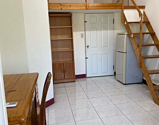 市府站套房_可租補無仲介費限女 - Image 1