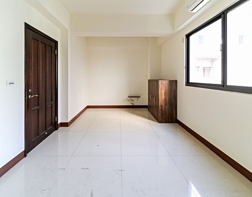 仁武仁雄商圈-臨路電梯透店-商圈成熟穩定 - Image 10