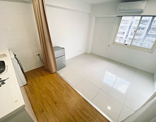 忠孝復興🌻新裝潢🌻保全管理🌻垃圾代收🌻獨洗🌻可營登 - Image 2