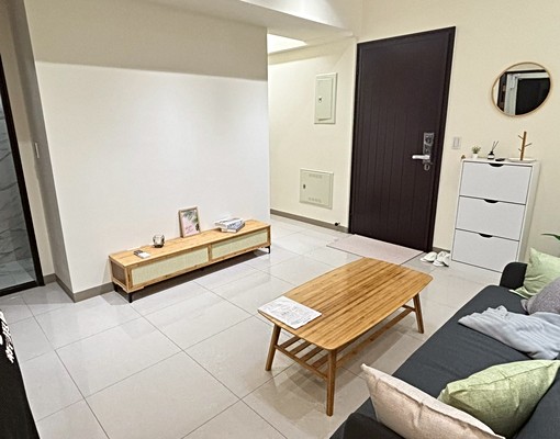 陽明學區綠廳院📍近正義車站📍可租補含車2房（傢俱可補） - Image 3