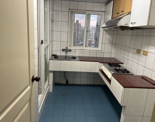 首排淡江大橋景觀捷運稀有高樓層生活機能佳 - Image 10