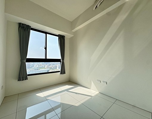 清水日光森活三房機上車位✅租金可談✅租補✅寵物 - Image 4