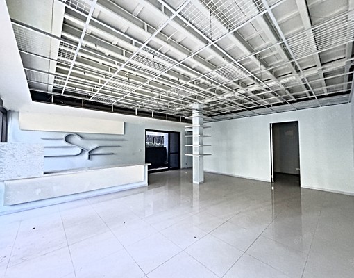 松竹好市多商圈💕大面寬稀有漂亮樓店 - Image 1