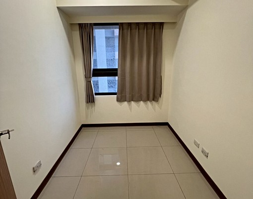 《海線大聯盟》🏠幸福成4房|面公園|有浴缸|可租補|含車管 - Image 4