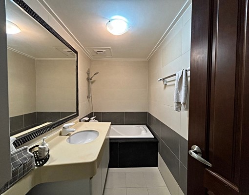 𝟝𝟙.🌶️巨蛋商圈|夏都2|大空間質感採光三房車位 - Image 12