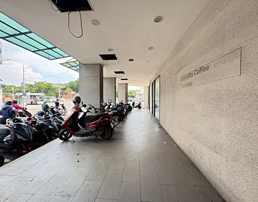 緗緗*苓雅|中正一路|五塊厝捷運站**整棟透天厝 - Image 13