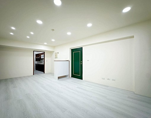 近台積電/國一楠梓交流道/學區公園/高生活機能/戶數少大空間 - Image 1