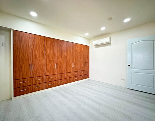 近台積電/國一楠梓交流道/學區公園/高生活機能/戶數少大空間 - Image 6