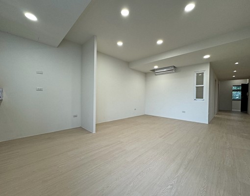 *屋主自租*七張雙捷運三房兩廳一衛浴全新第一手裝潢 - Image 10