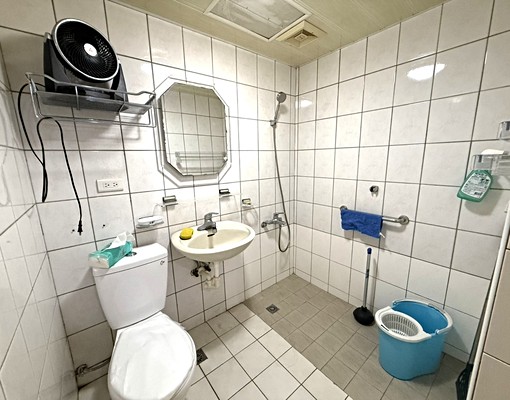 可租補★電梯採光4房★可寵物★免服務費★五泰小儀 - Image 10