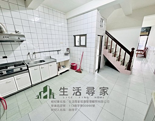 近昌平商圈＃整棟透天３房２衛＃可租補可戶籍可寵物＃門前可停車 - Image 6