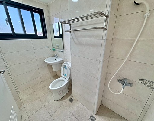 可租補✨超新2年大套房✨忠孝商圈✨子母車✨可開電伙✨機車位✨ - Image 6