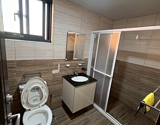 近捷運士林【超值套房】@全新裝潢@採光佳 - Image 3