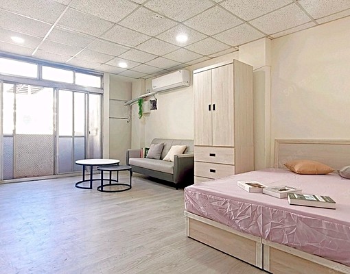 逢甲西屯市場國小/臨路透天爬梯3樓全新整修二房/可貓一層一戶 - Image 3