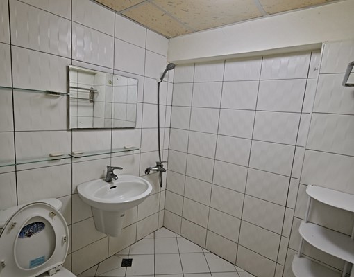 後驛.高醫.愛河之心.公寓三樓,三房二廳一衛 - Image 10