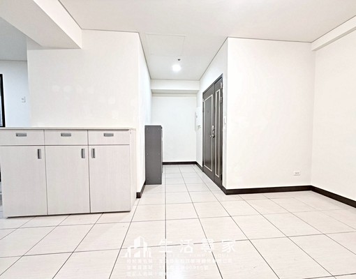 近逢甲商圈#超值全配大三房#可租補可寵物#高採光#平車位需租 - Image 4