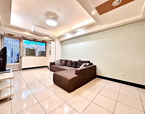 萬和宮黎明路🌺電梯大三房🌺家具全配🌺冷氣三台🌺租補 - Image 7