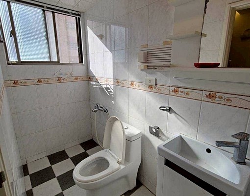 南區>電梯>附汽車位>興大國圖美3房 - Image 8