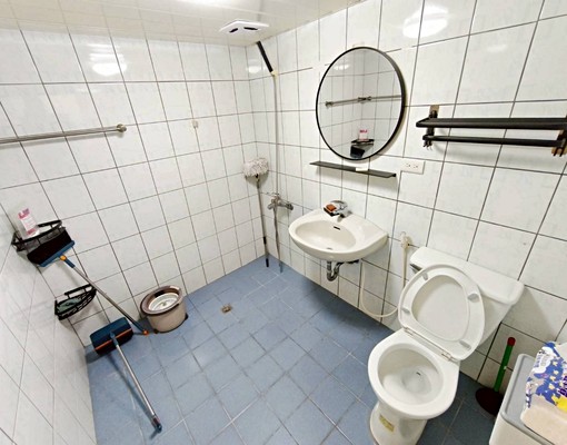 租屋補助、家庭客首選、採光好通風佳、獨立陽台、鄰近丹鳳站 - Image 9