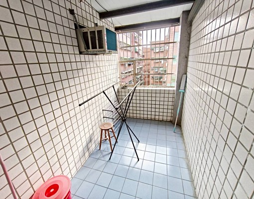 租屋補助、家庭客首選、採光好通風佳、獨立陽台、鄰近丹鳳站 - Image 11