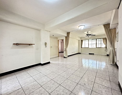 【租】可租補~次頂樓大3房休旅車位近40坪大空間 - Image 3