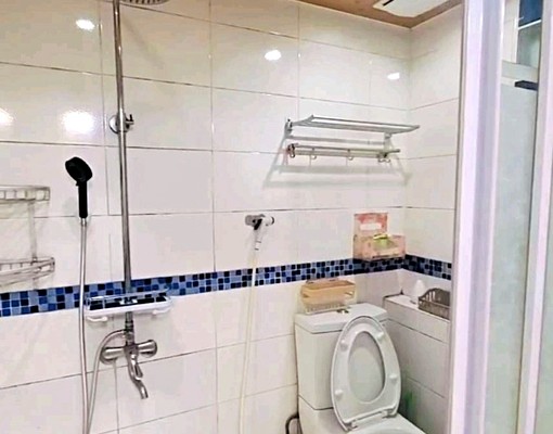 近徐匯中學站碧華國小小資族溫馨獨立採光雙人陽台套房可代收垃圾 - Image 14