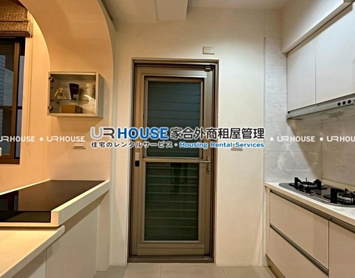 MRT中山|社區酒店式管理|開放式中島廚房2+1 - Image 13