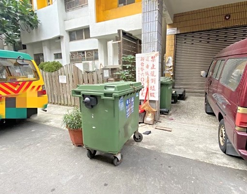 免仲介費/免追垃圾車/可寵/可開伙/文心崇德商圈大二房 - Image 4