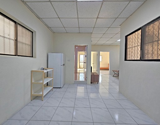 免仲介費/免追垃圾車/可寵/可開伙/文心崇德商圈大二房 - Image 6